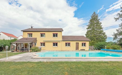 Haus in Ouest, Saint-Genis-Pouilly, Frankreich 1