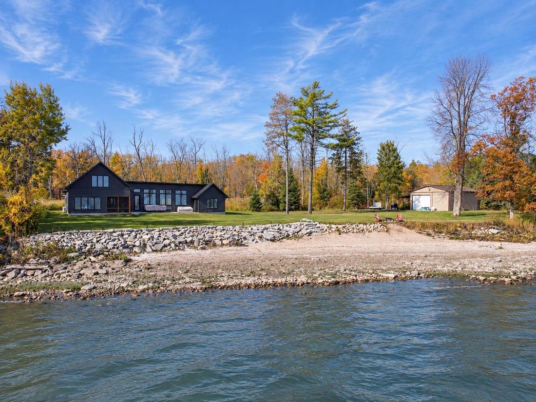 Casa a Menominee, Michigan, Stati Uniti 5 - 19103567