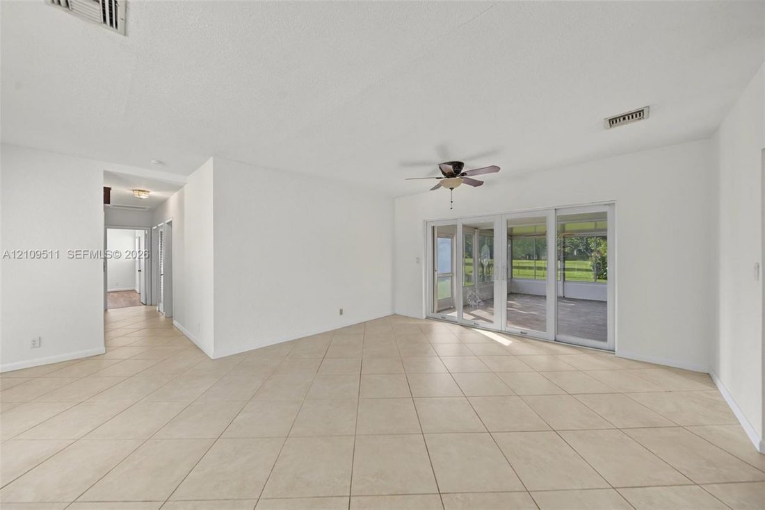 House in Plantation, Florida, United States 3 - 19157499