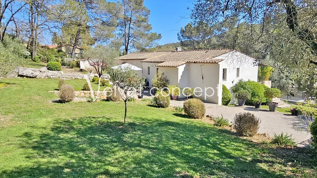 Villa in Valbonne, Provence-Alpes-Côte d'Azur, France 1 - 19153400