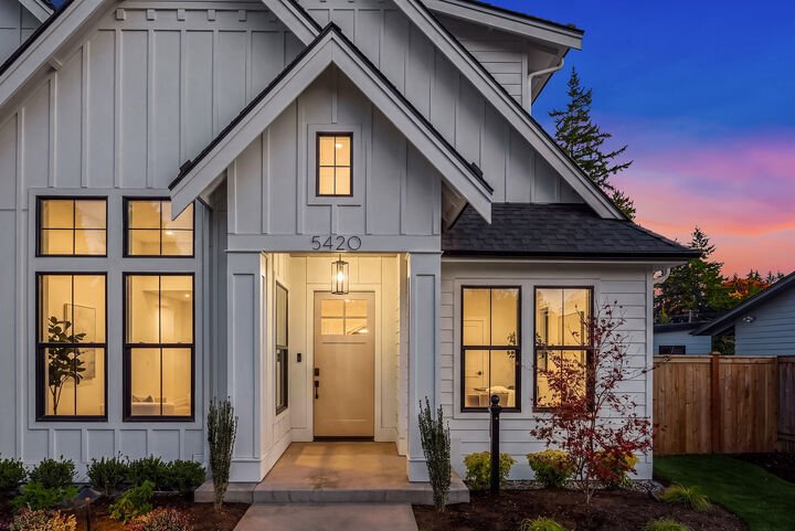 House in Bellevue, Washington, United States 2 - 18293451
