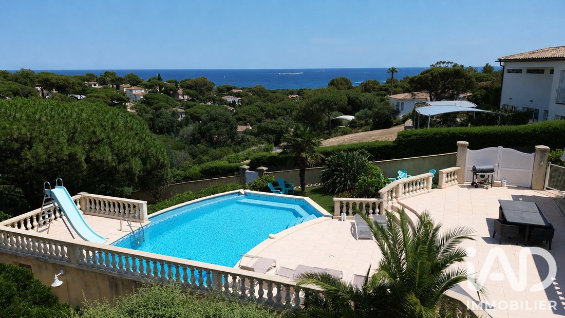 Casa en Nartelle-Noyer-Bellevue-bd de los Sardinaux, Sainte-Maxime, Francia 1 - 19154059