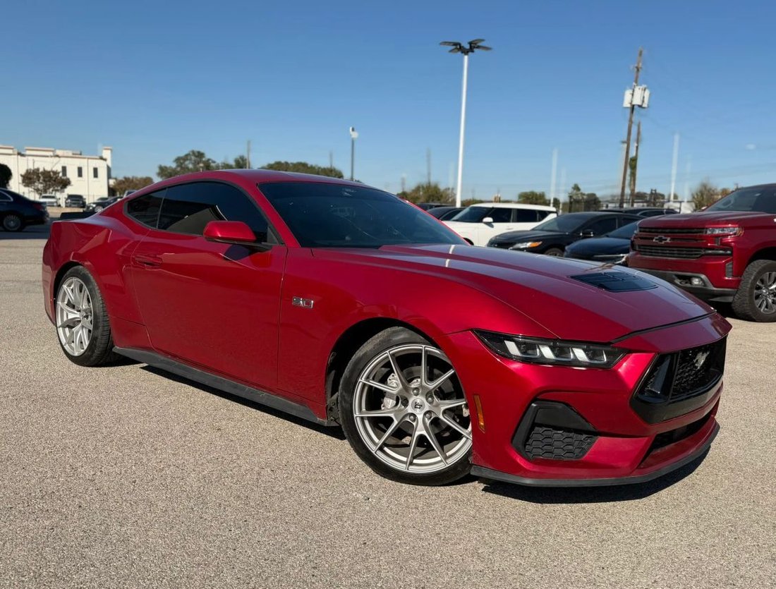 Coupe in Dallas, TX, United States 1 - 19156463