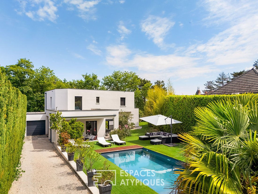 Villa à Charbonnières-les-Bains, Auvergne-Rhône-Alpes, France 1 - 19153782