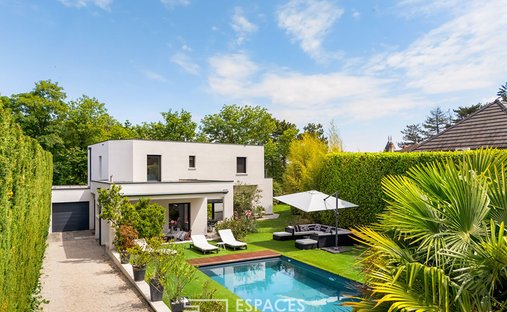 Villa à Charbonnières-les-Bains, Auvergne-Rhône-Alpes, France 1