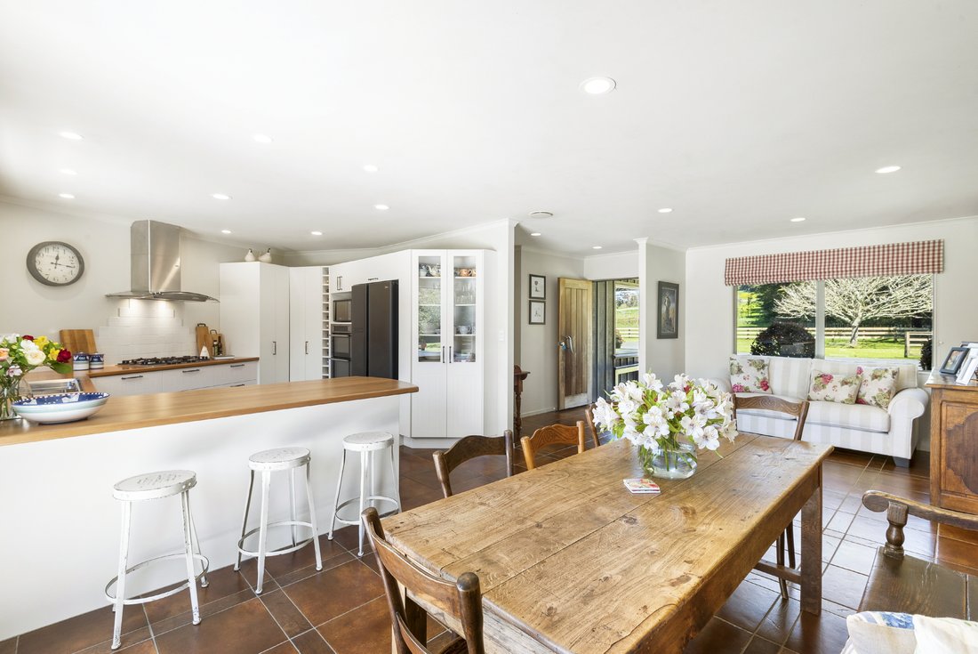 House in Waitoki, Auckland, New Zealand 4 - 19157054