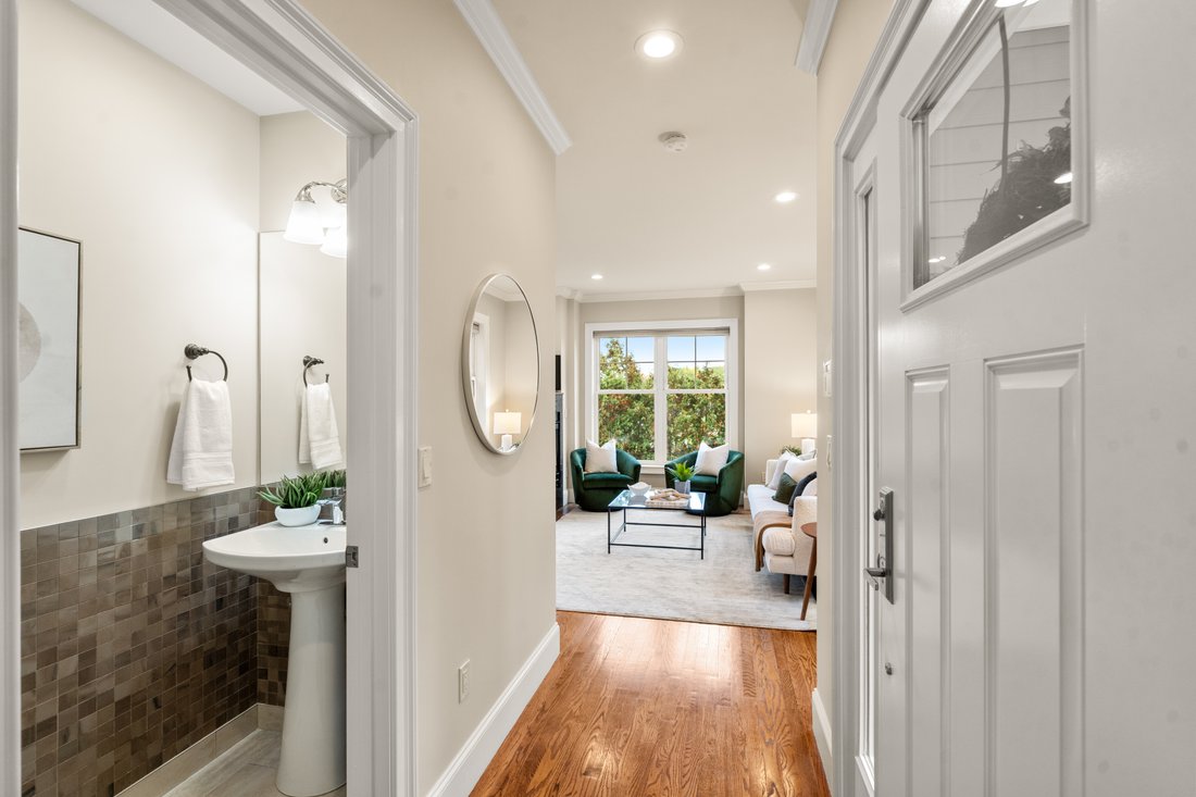 House in Newton, Massachusetts, United States 3 - 19153841