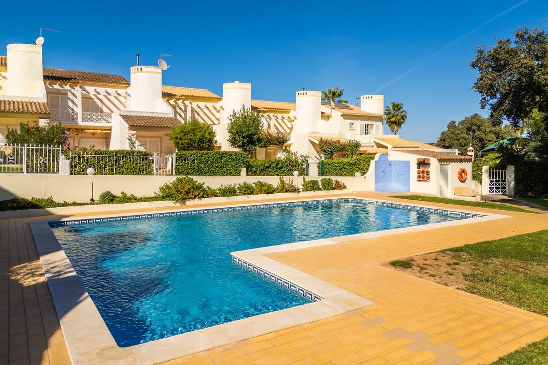 Residenza a Olhos de Agua, Algarve, Portogallo 3 - 19156283
