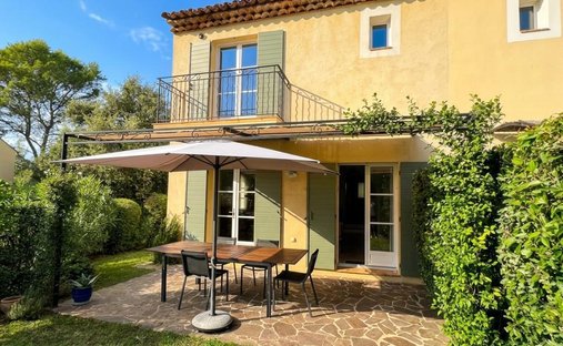 Villa in Die Motte, Provence-Alpes-Côte d'Azur, Frankreich 1