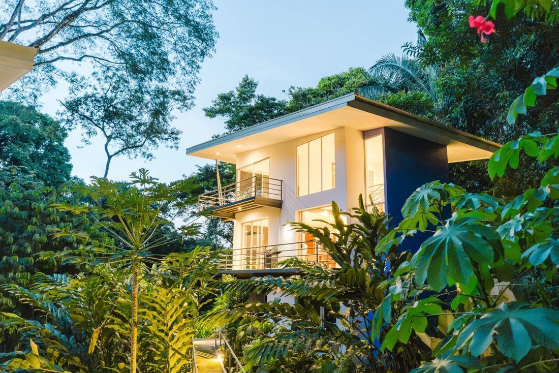 Casa en Quepos, Provincia de Puntarenas, Costa Rica 1 - 19156399