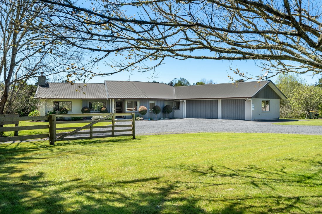 House in Waitoki, Auckland, New Zealand 2 - 19157054