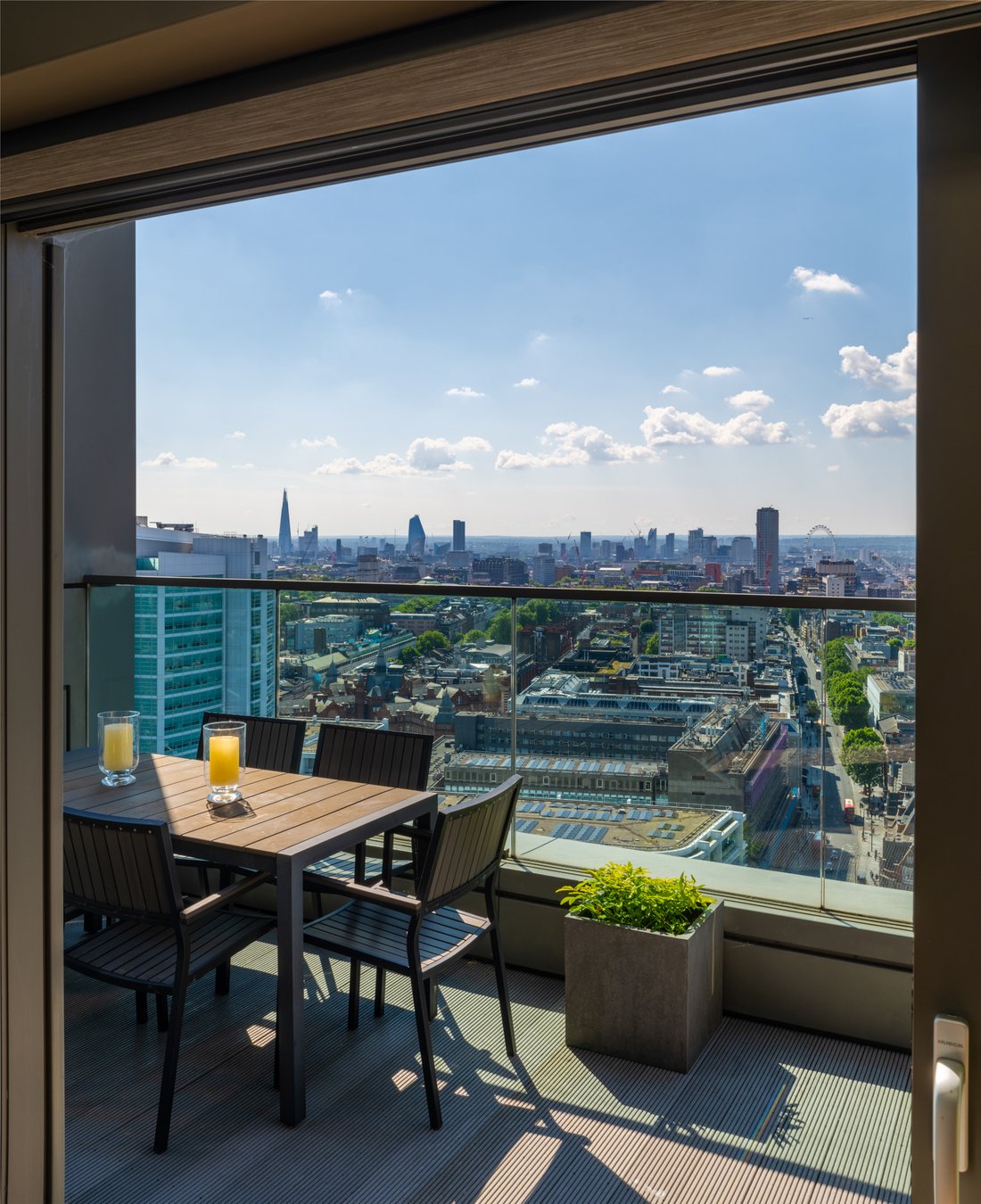 Penthouse in Fitzrovia, Camden, England 1 - 19152413