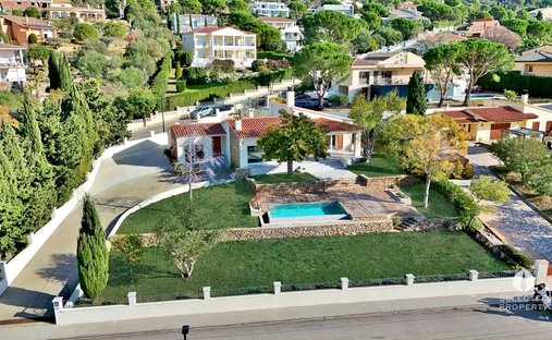 Villa à Pau, Catalogne, Espagne 1