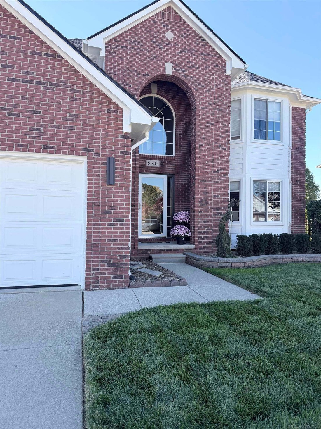 House in New Baltimore, Michigan, United States 2 - 19155601