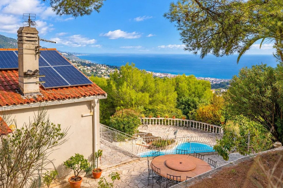 Villa à Menton, Provence-Alpes-Côte d'Azur, France 2 - 19148325