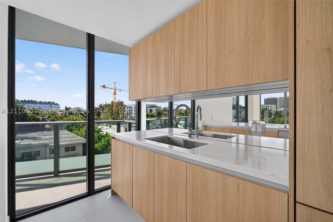 Condominio en Bal Harbour, Florida, Estados Unidos 4 - 19155808