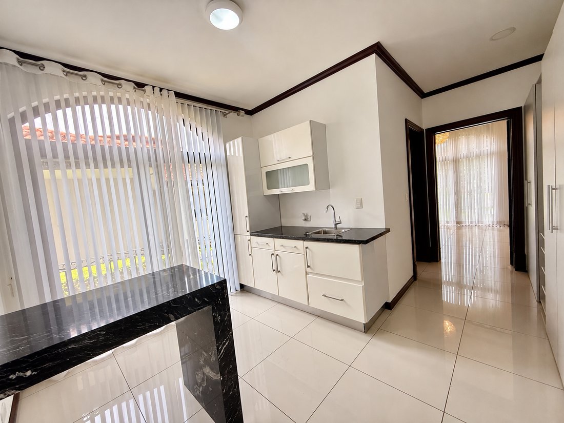 Condominio a La Unión, Curridabat, Costa Rica 5 - 19156708