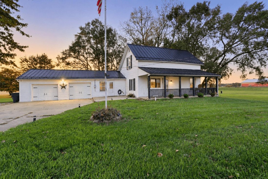 House in Ashley, Ohio, United States 1 - 19110854
