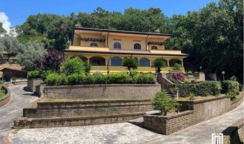 Villa in Fontia-Fossola-Fossone, Carrara, Toskana 1