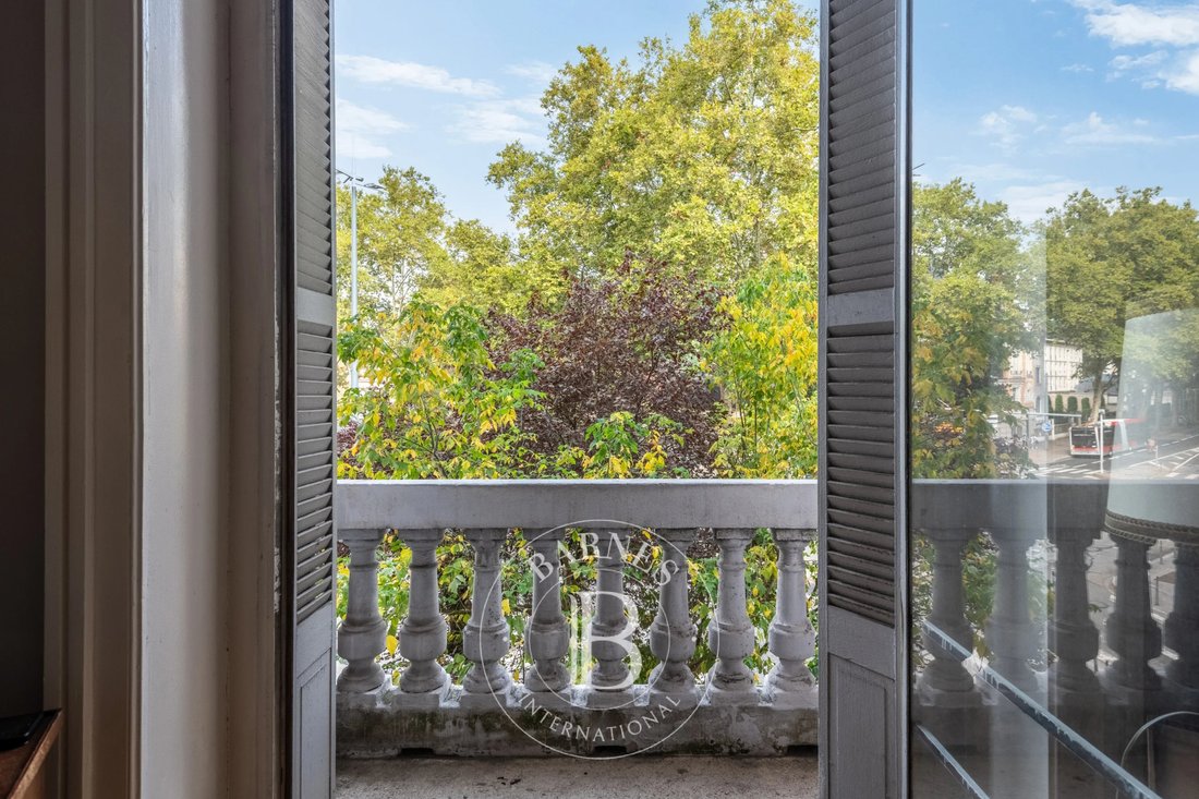 Apartment in Les Brotteaux-Bellecombe-Masséna, Lyon 6e Arrondissement, Lyon 2 - 19153543