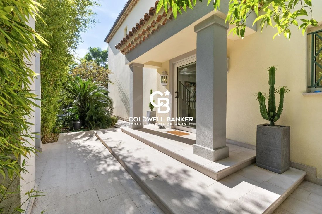 Villa in Nice, Provence-Alpes-Côte d'Azur, France 3 - 19153414