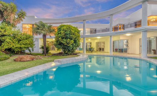 House in Roodepoort, Gauteng, South Africa 1