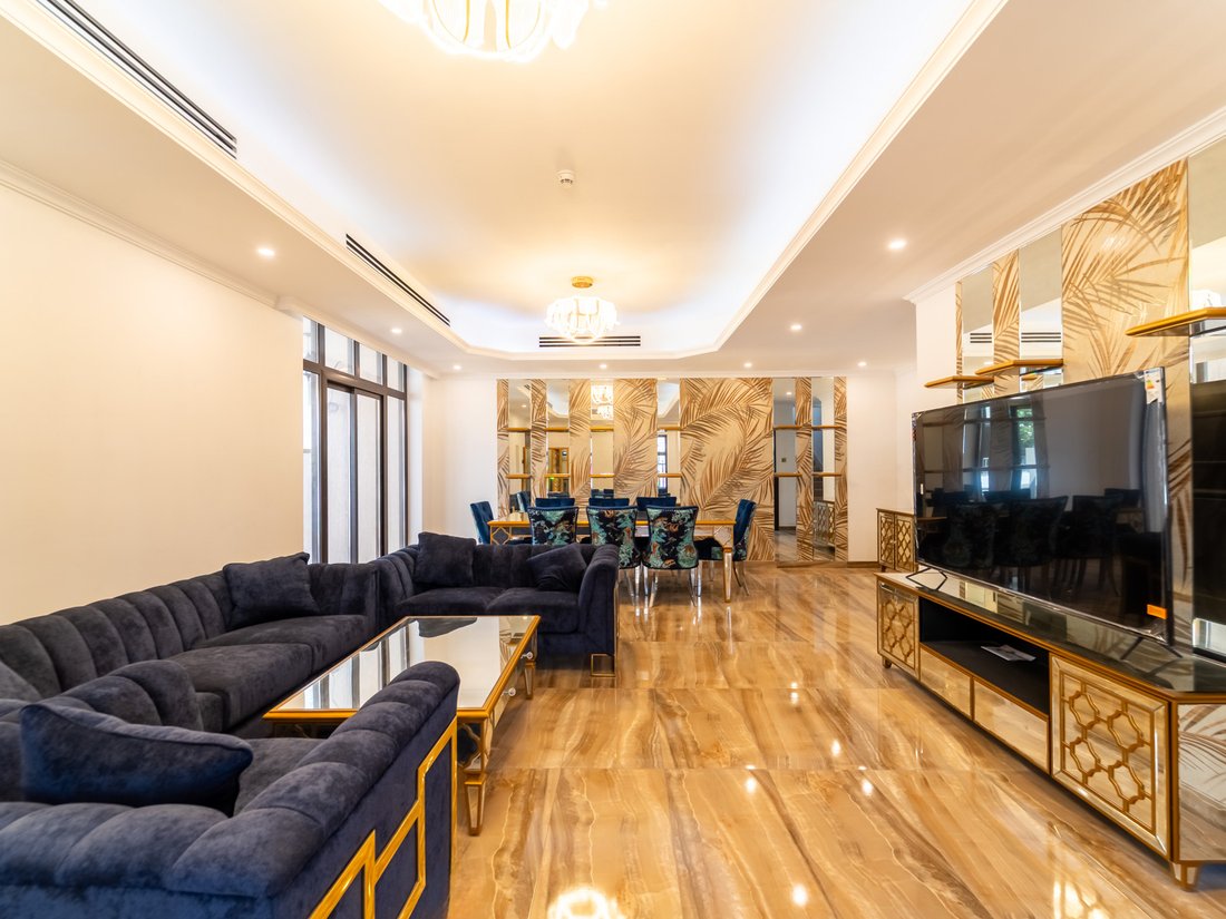 Villa in Al Barsha South 5, Al Barsha, Dubai 2 - 19155132