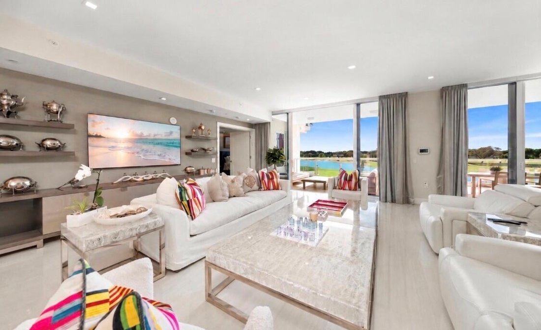 Condo in Boca Raton, Florida, United States 1 - 19155266