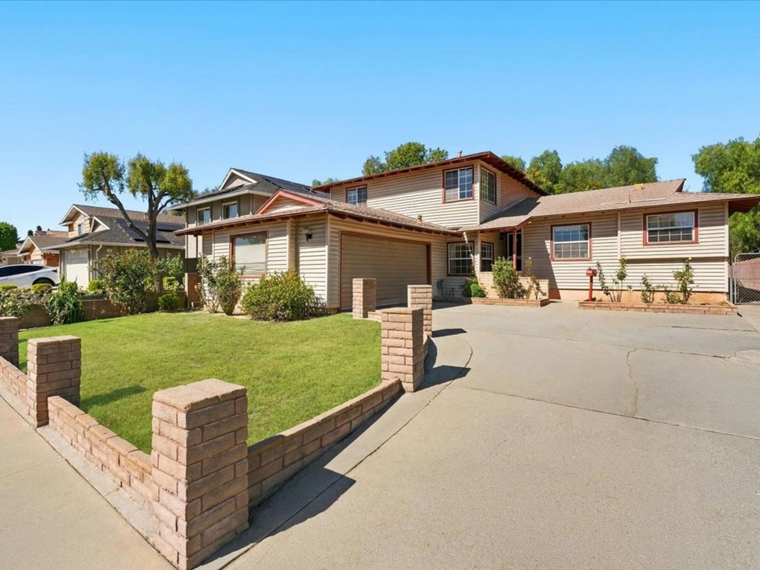 House in Bellflower, California, United States 1 - 19153842