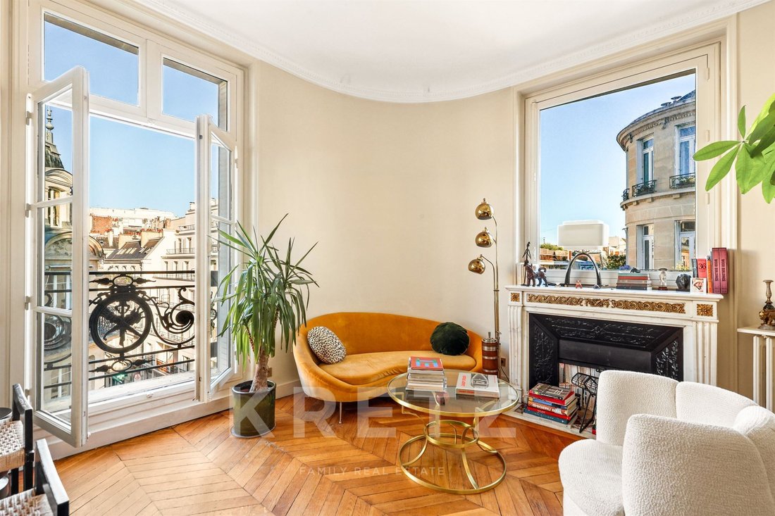 Apartment in Porte Dauphine, Paris 16e Arrondissement, Paris 1 - 19156415