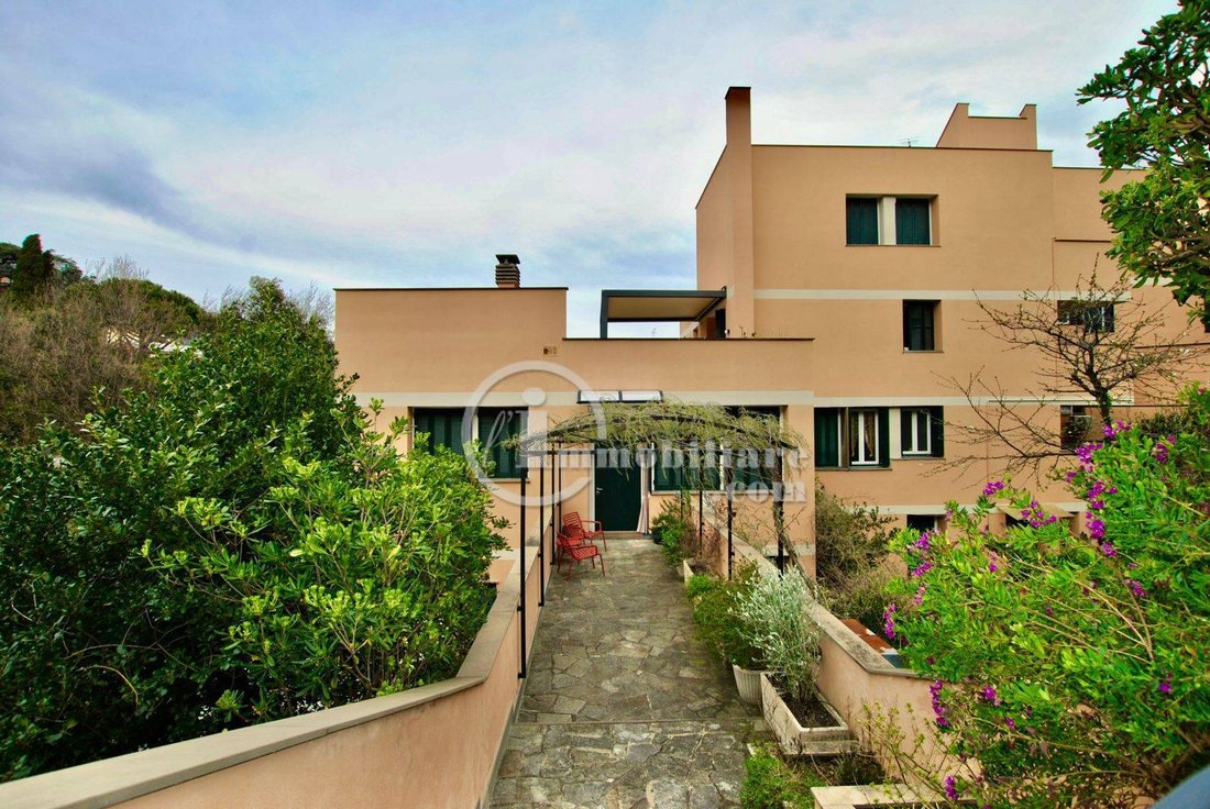 Apartamento en Arenzano, Liguria, Italia 3 - 19157316