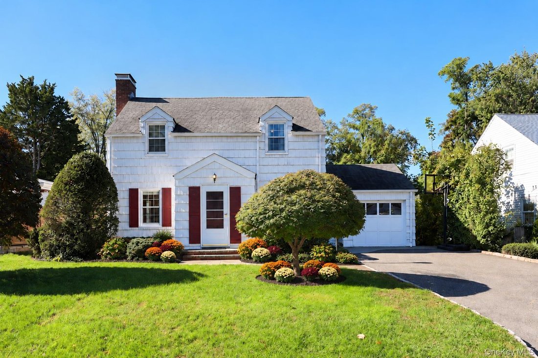 House in Old Brookville, New York, United States 1 - 19155022