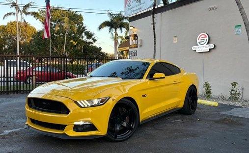 2016 Ford Mustang GT Premium Coupe 2D in Miami, FL, United States 1