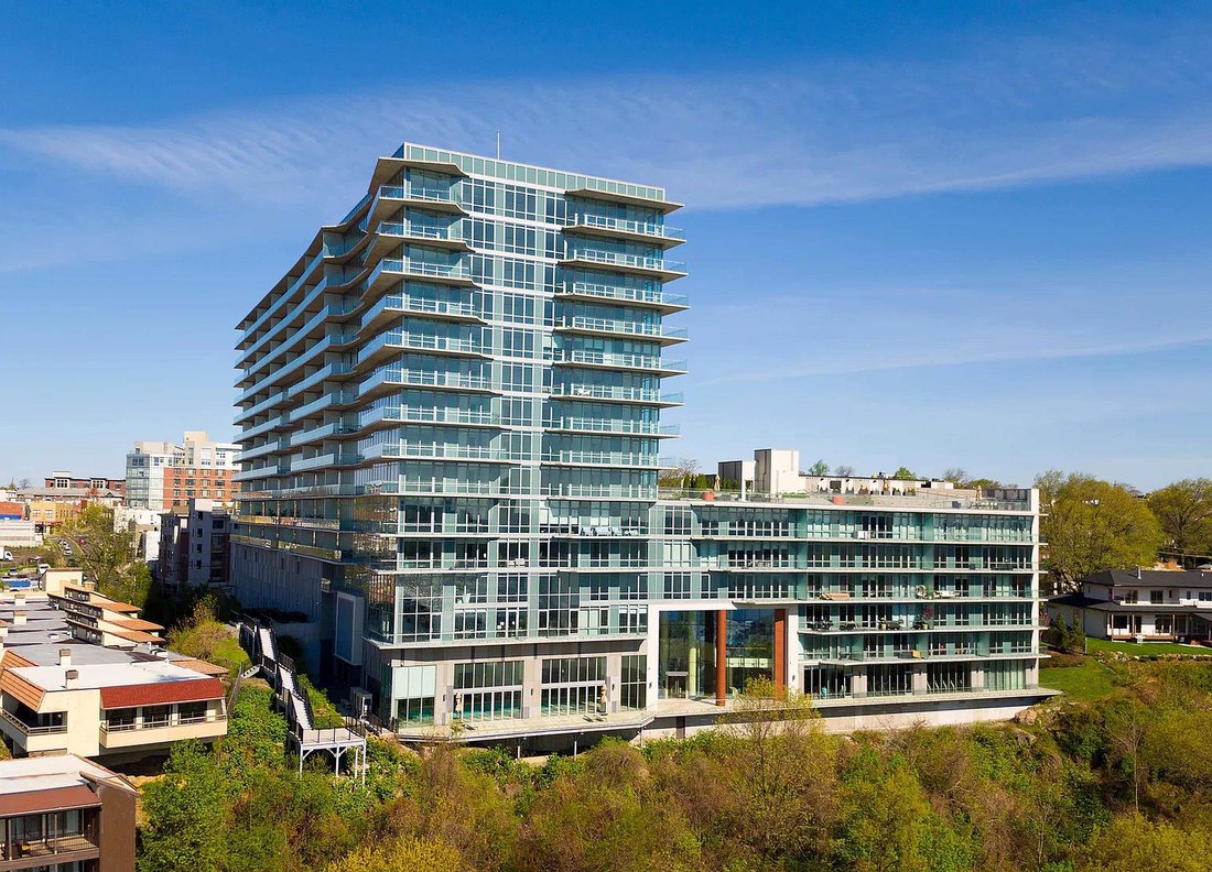 Condo in Cliffside Park, New Jersey, United States 5 - 19154487