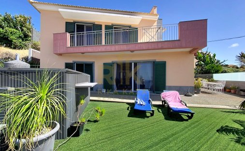 Villa a Santa Cruz, Madera, Portogallo 1