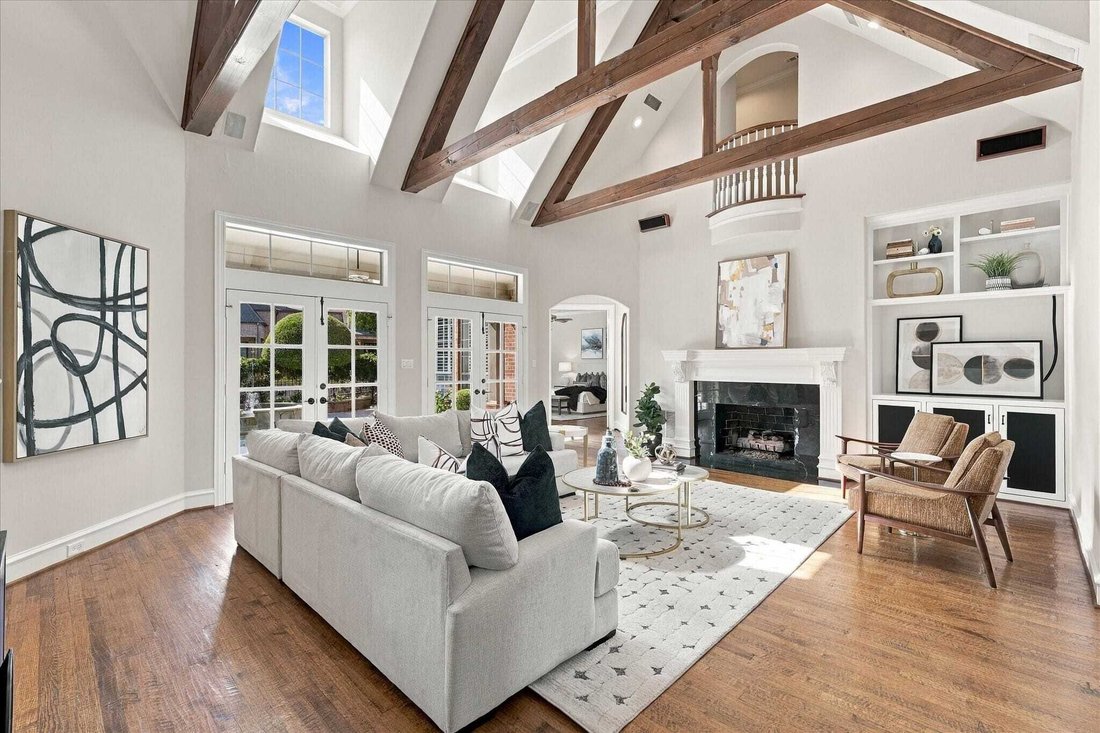 Casa en Plano, Texas, Estados Unidos 4 - 19157405