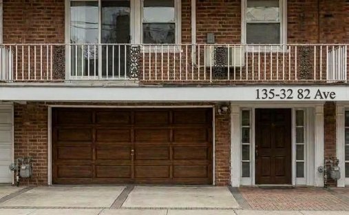 House in New York, New York, United States 1
