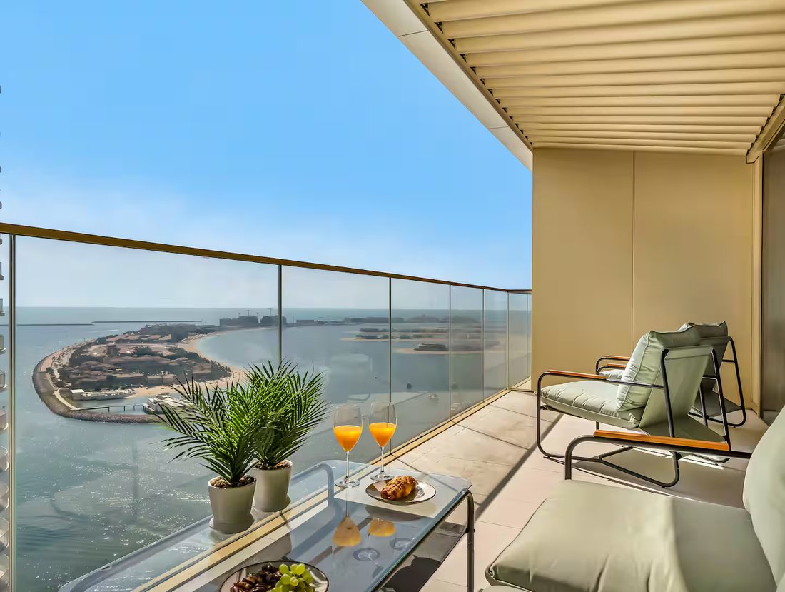 Apartment in Dubai Harbour, Dubai, United Arab Emirates 5 - 19154876