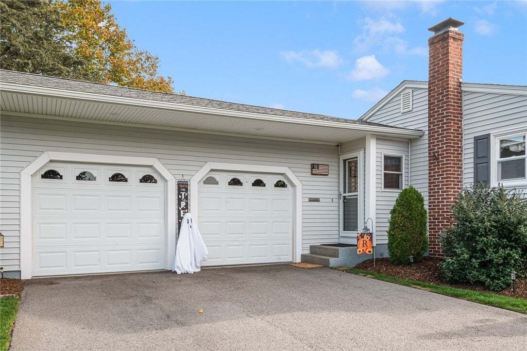 Casa a Warwick, Rhode Island, Stati Uniti 2 - 19154634
