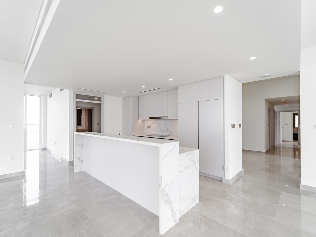 Penthouse in Dubai Harbour, Dubai, United Arab Emirates 5 - 19154937