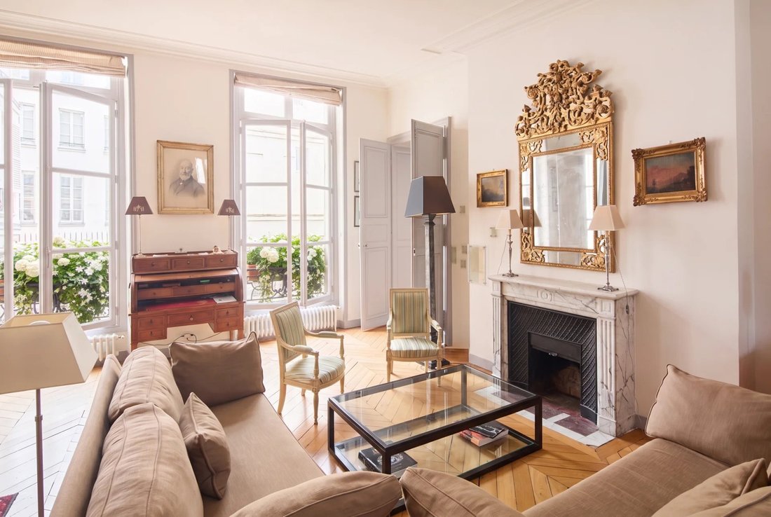 Apartment in Paris 1er Arrondissement, Paris, France 1 - 19152917
