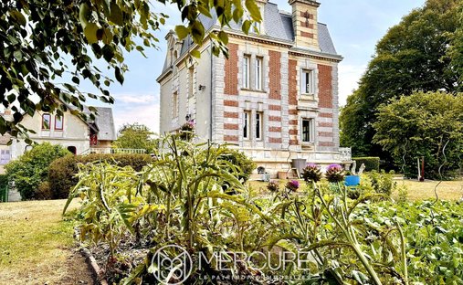 Casa a Douvres-la-Délivrande, Normandia, Francia 1