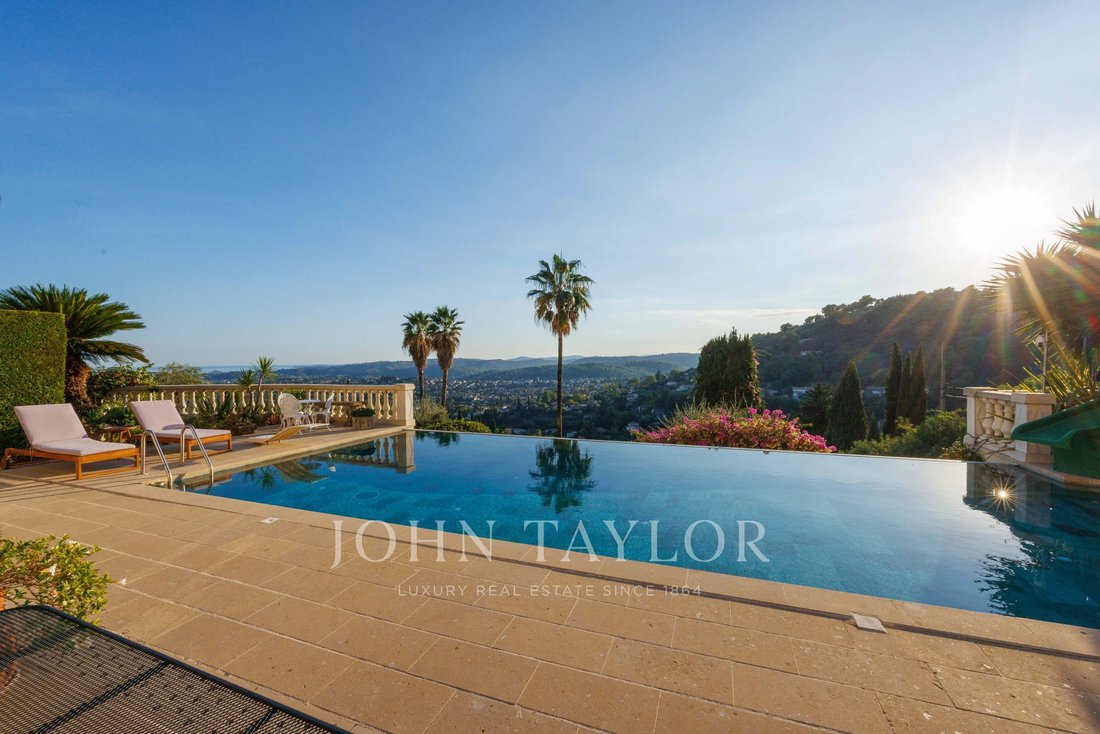 Casa en Saint-Paul-de-Vence, Provenza-Alpes-Costa Azul, Francia 4 - 19153095