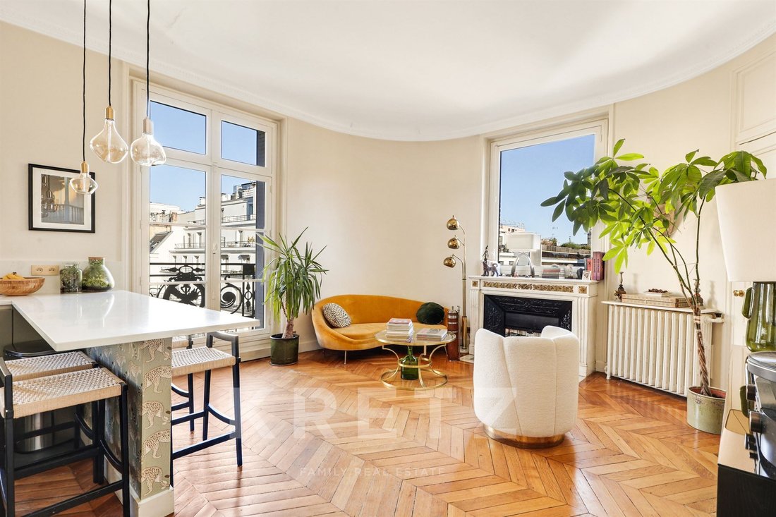 Apartment in Porte Dauphine, Paris 16e Arrondissement, Paris 3 - 19156415