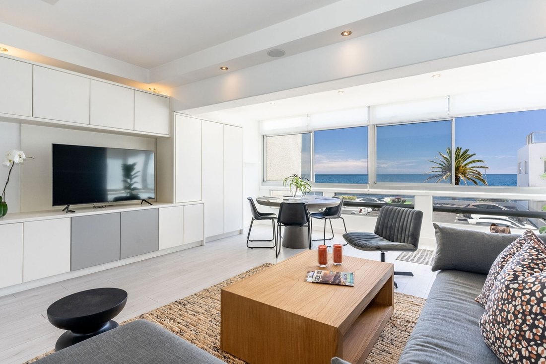 Appartement à Sea Point, Côte Atlantique, Le Cap 1 - 19156258