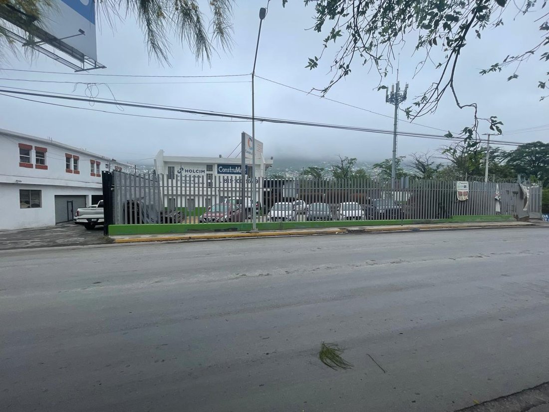 Terreno a Monterrey, Nuevo León, Messico 1 - 19153518