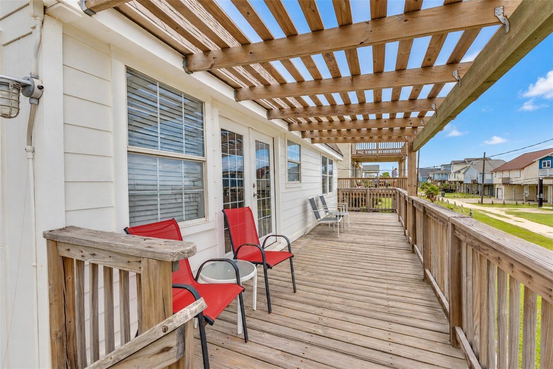 House in Galveston, Texas, United States 4 - 19155896