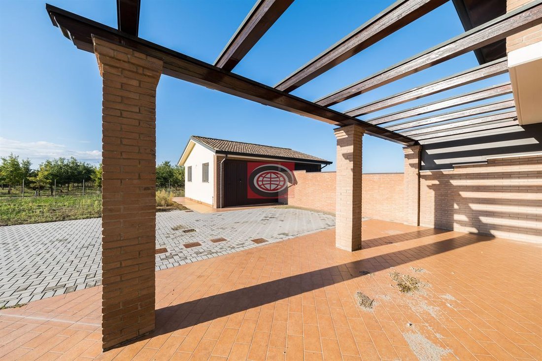 Villa en Centro, Cesena, Emilia-Romaña 2 - 19038738