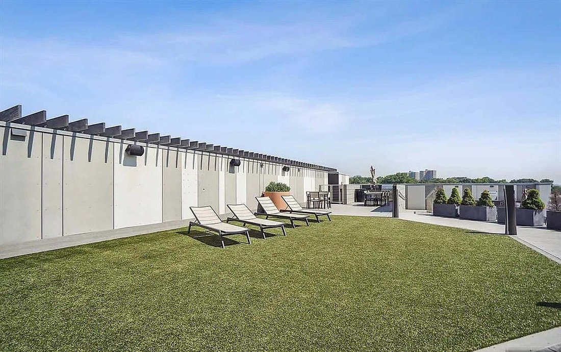 Condo in Cliffside Park, New Jersey, United States 4 - 19154487