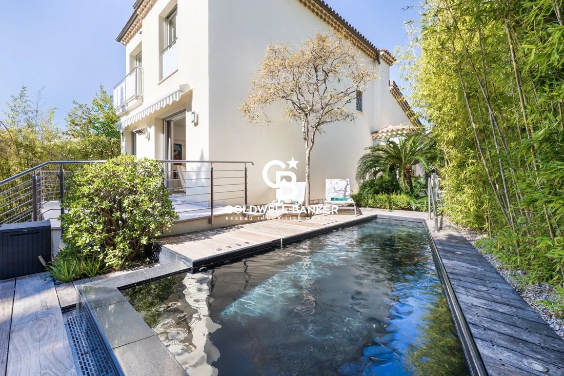 Villa in Nice, Provence-Alpes-Côte d'Azur, France 2 - 19153414